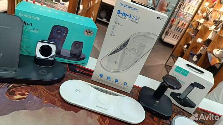 Зарядное устройство 3 в 1 беспроводное новое