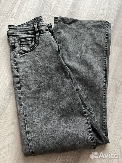 Джинсы клеш женские