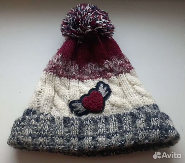 Фирменная шапка