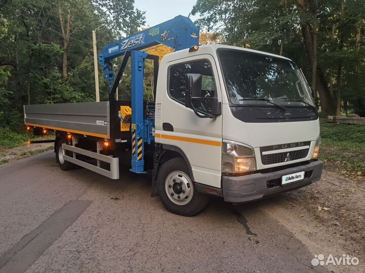 Mitsubishi Fuso Canter с КМУ, 2010