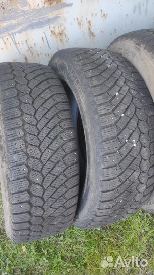 Gislaved Soft Frost 200 225/60 R17
