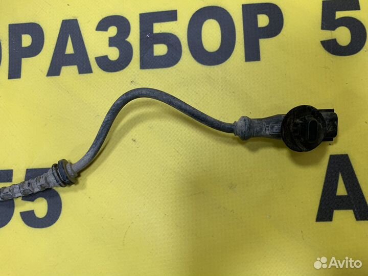 Датчик ABS передний Renault Duster