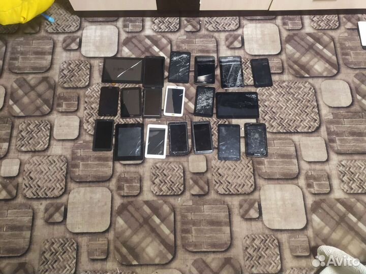 Планшеты бу