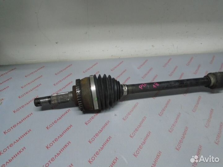 Nissan 39100-AU315 Вал приводной правый