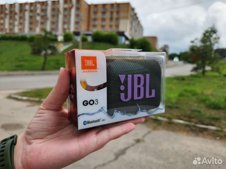 Колонка портативная JBL Go 3, зеленая. Новая