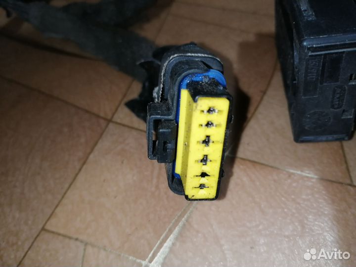 Проводка задней двери рено меган 2