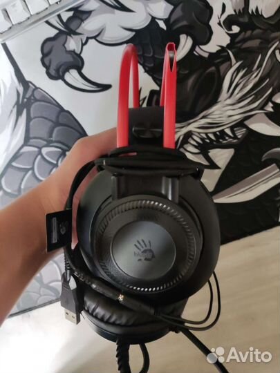 Игровые наушники с подсветкой