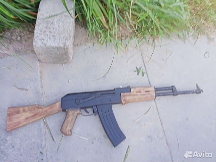 Ак-47 деревянный магазин вытаскивается