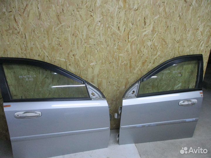 Стекло двери Шевроле Лачетти седан,хэтчбек