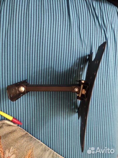 Кронштейн для монитора настенный