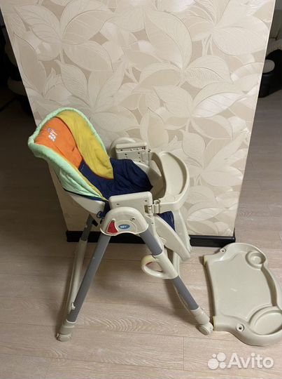 Столик для кормления ребенка