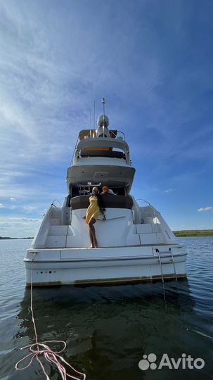 Продам моторную яхту Beneteau Monte Carlo 47 Fly