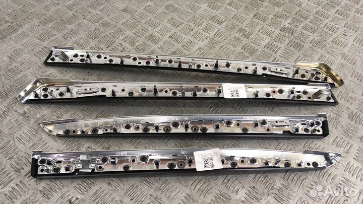 Декоративная накладка двери BMW 5 51419171782