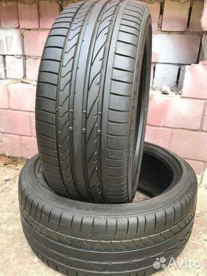 Bridgestone Potenza RE050A 235/40 R19