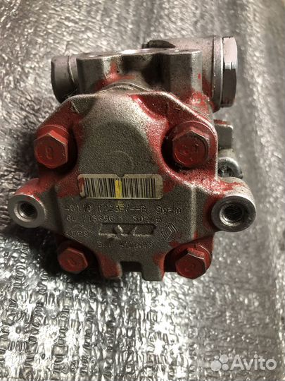 Насос гур Renault Duster 1