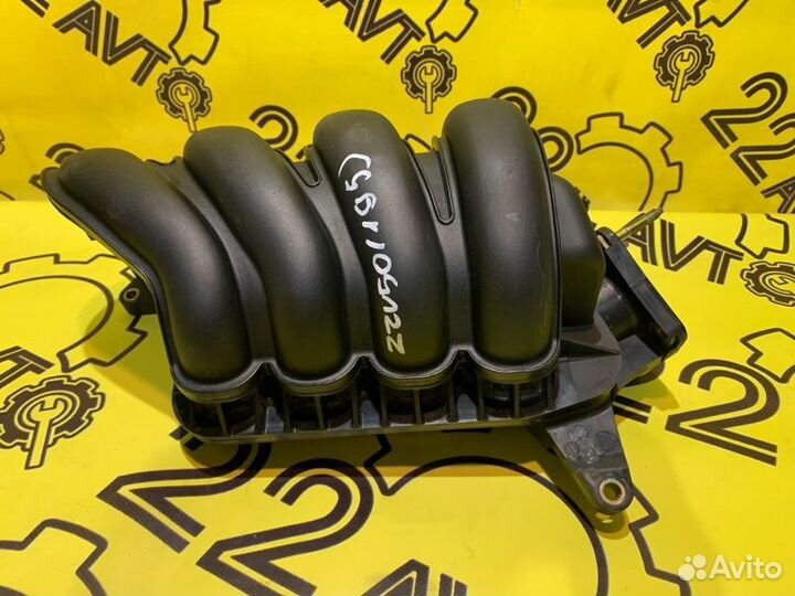 Впускной коллектор Toyota Vista ZZV50 1ZZ-FE