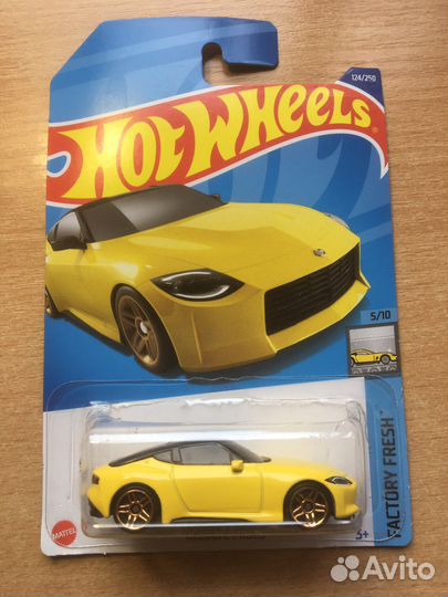 Hot wheels машинки