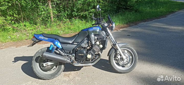 Yamaha fzx 750