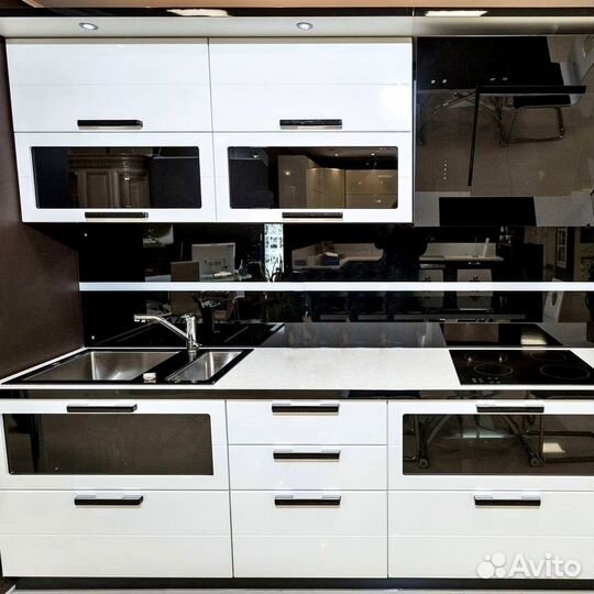 Кухонный гарнитур 