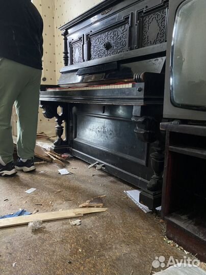 Пианино немецкое Carl Hintze