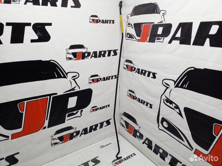 Упор капота Ford Kuga II (2012—2016) 2033905