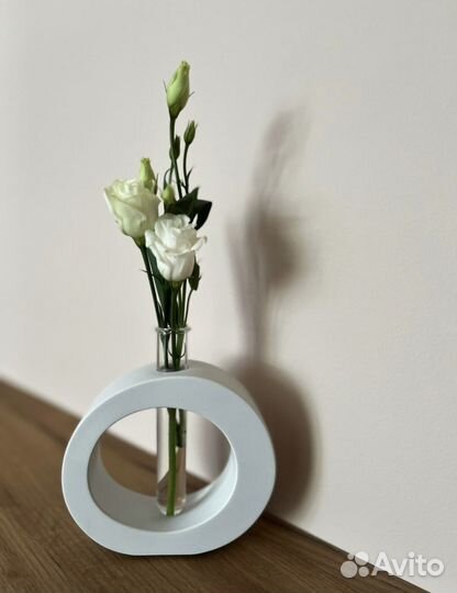 Декоративная ваза из гипса (колба стеклянная)