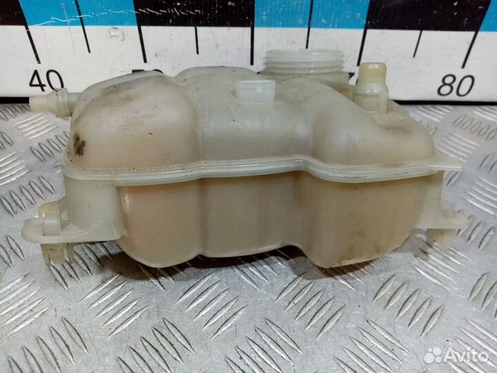Б/У Бачок расширительный#001