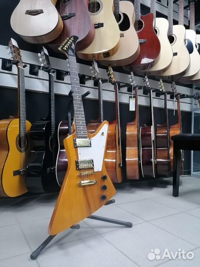 Электрогитара Rocket E-4 N Gold Новая