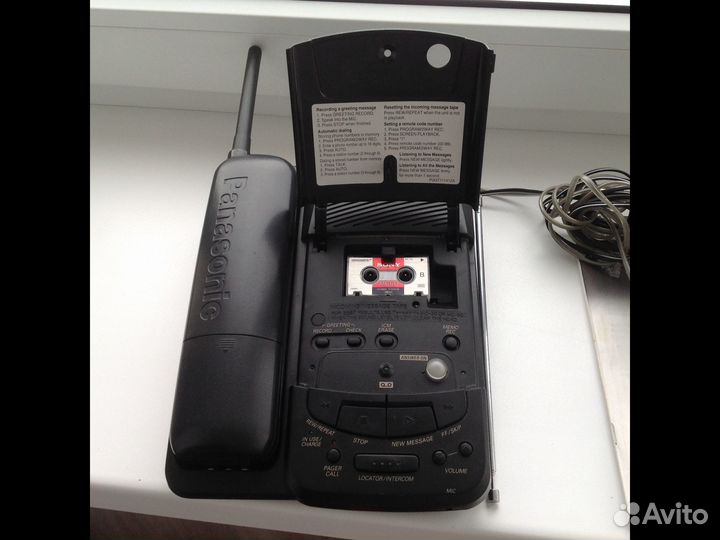 Радиотелефон Panasonic с автоответчиком
