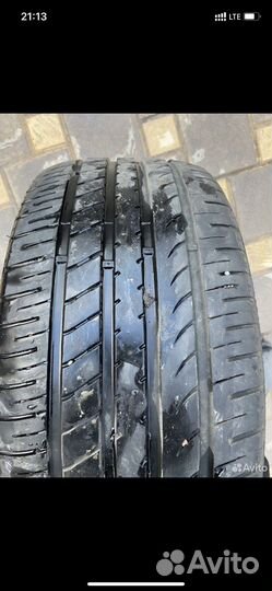 Goform Blue Win-UHP 235/40 R19