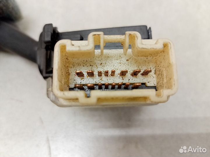 Переключатель поворотов подрулевой