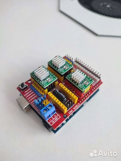 Продам контроллер Arduino uno r3 прошитый
