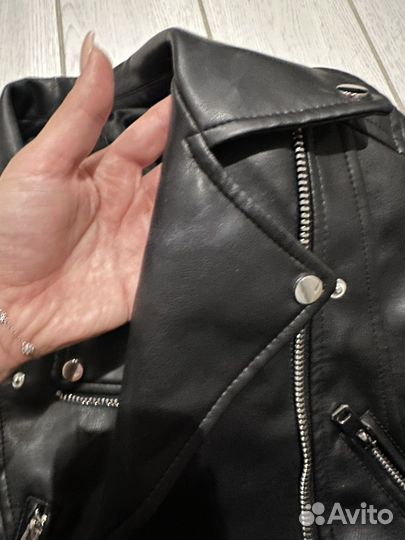 Кожанка женская новая