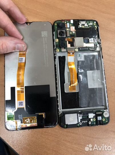 Ремонт телефонов Samsung, Apple iPhone и др