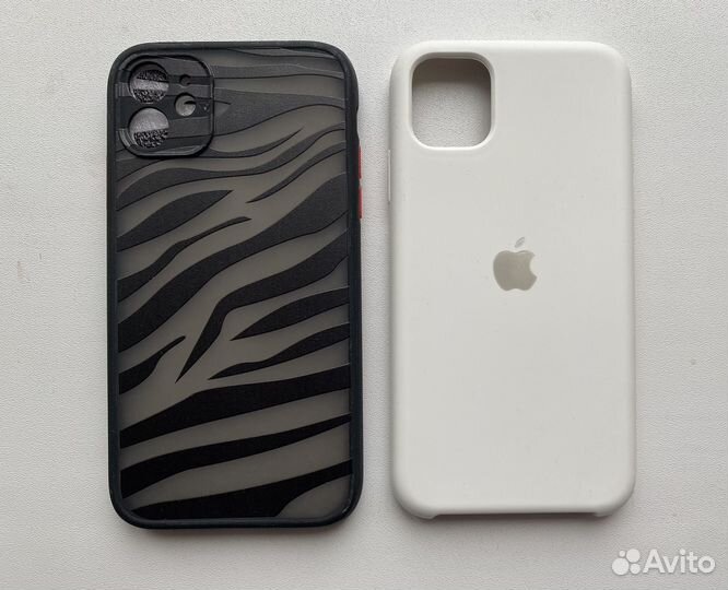 Чехлы на телефон iPhone 11