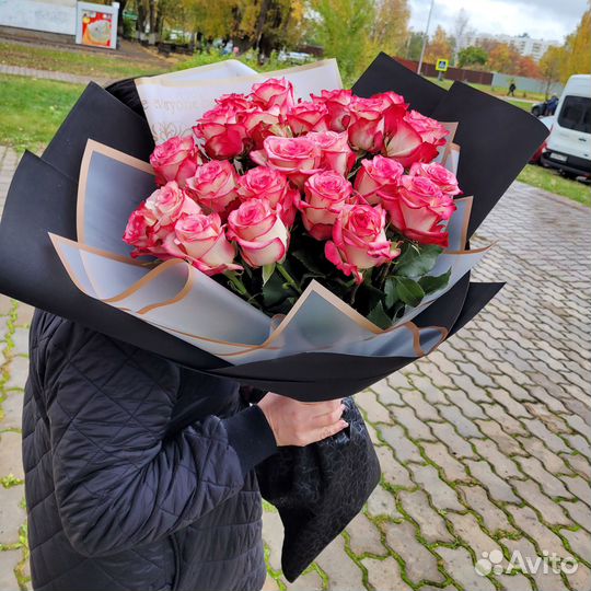 Крупные Розы Эквадор Букет 51 Роза Доставка Челны