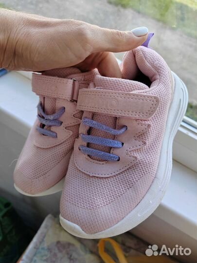 Кроссовки для девочки 27 размер