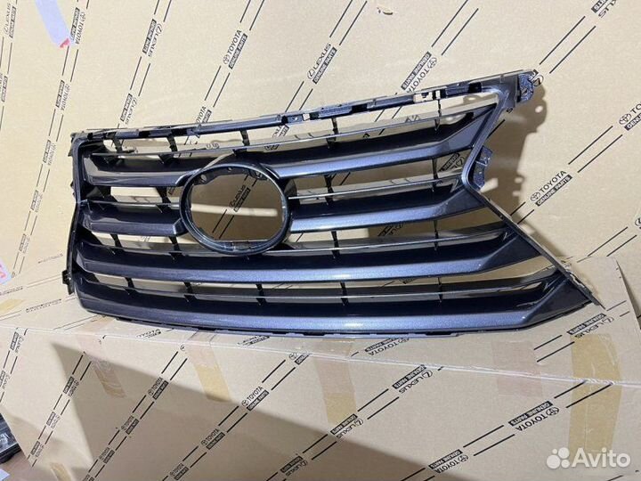 Решетка Lexus Nx