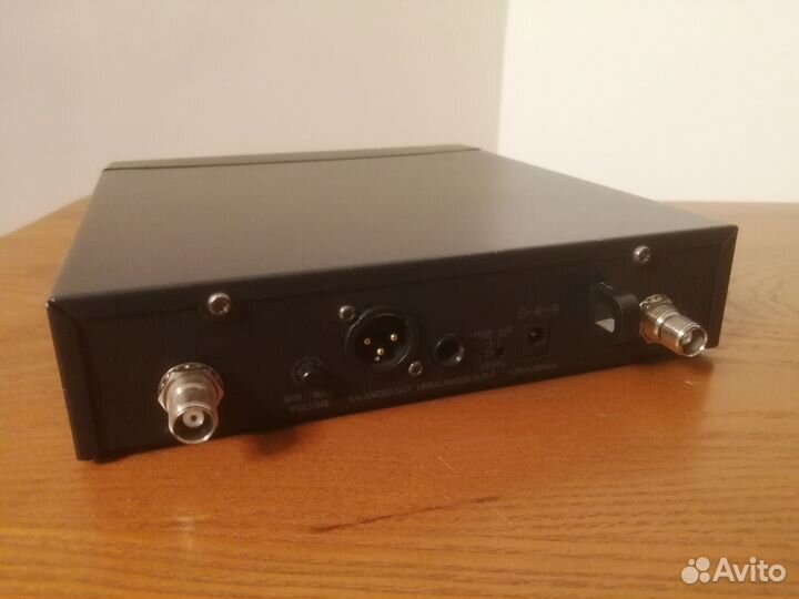 Радиосистема Electrovoice R 300