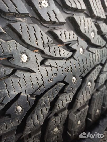 Зима шипы в сборе Ауди Q7 Q8 R20 Hakkapelita 9