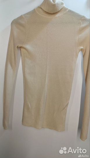 Водолаза шерстяная Uniqlo 42 в рубчик бежевая
