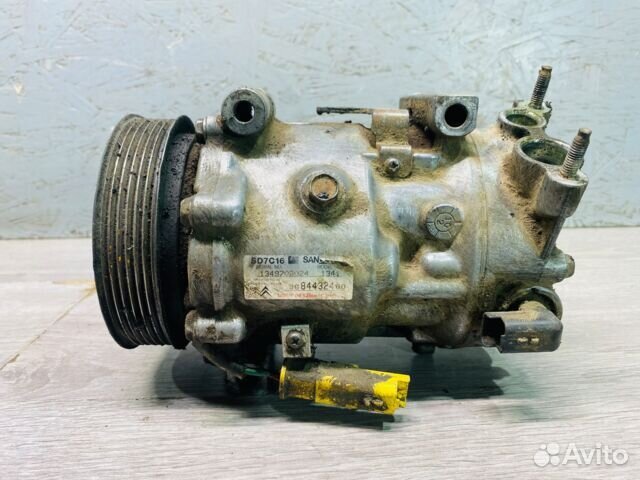 Компрессор кондиционера citroen C5 2 1.6 седан