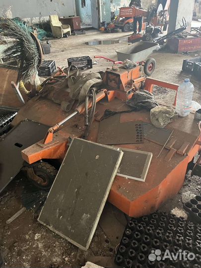 Щетка фронтальная совковая щфс-2.0 гу (Г)