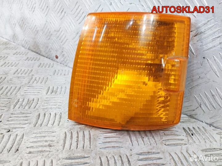 Указатель поворота левый VW Transporter T4