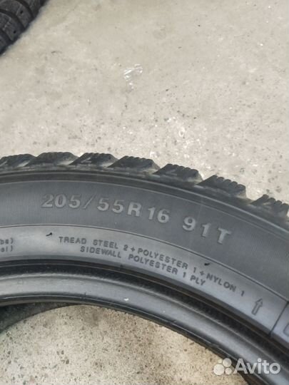 Kumho I'Zen KW22 205/55 R16