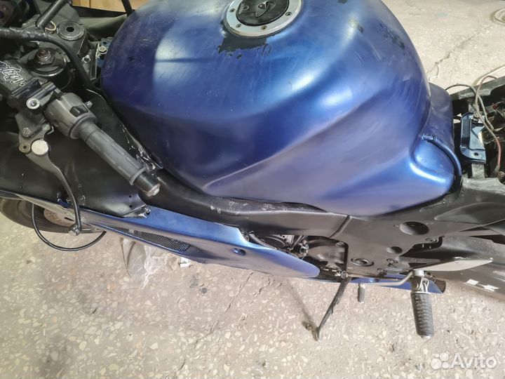 Kawasaki zx9r бак