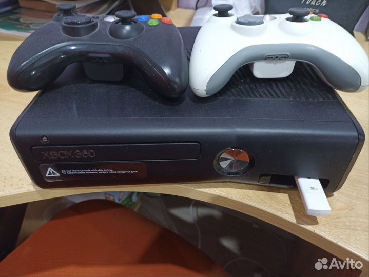 Xbox 360 slim прошитая