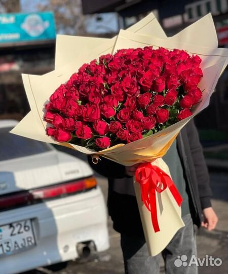 Большой букет из роз с доставкой