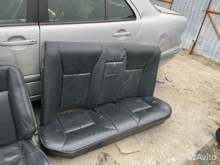 Кожаный салон w210 дорест