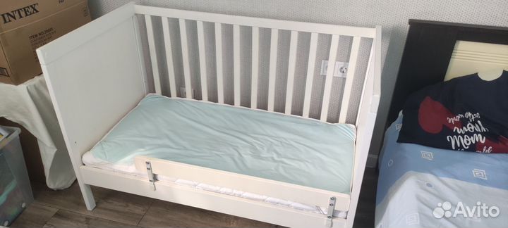 Детская кровать IKEA с матрасом